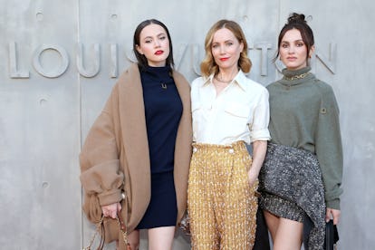 Maude And Iris Apatow Join Their Mom Leslie Mann For The Louis Vuitton
