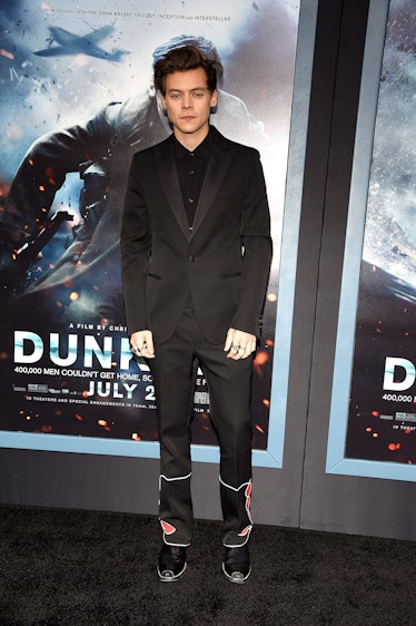 Harry Styles attends the "DUNKIRK" premiere