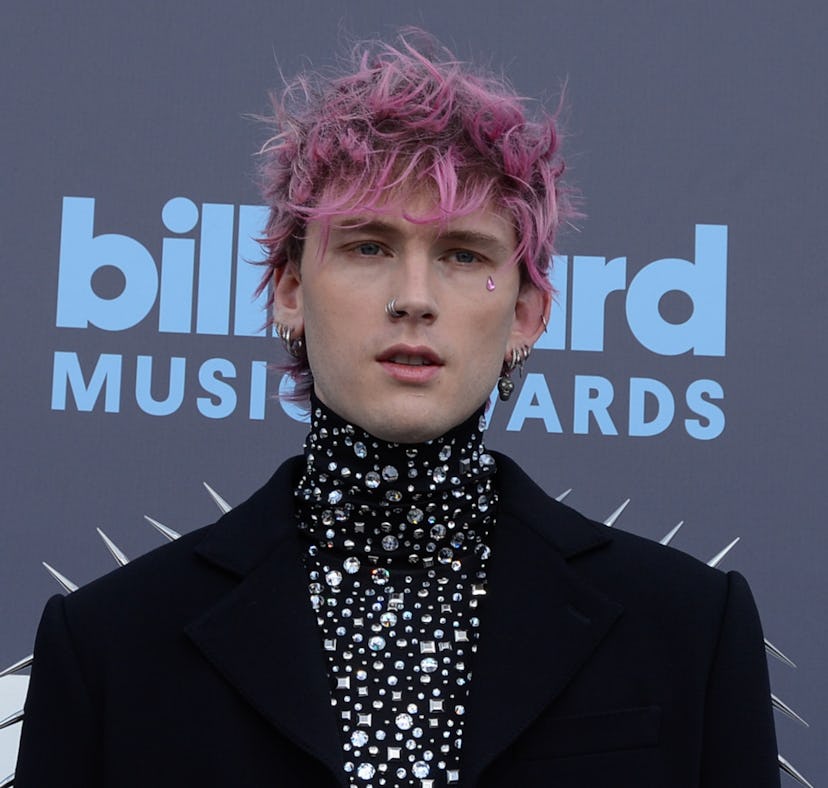 n an interview at the Billboard Music Awards, Machine Gun Kelly commented on Kourtney Kardashian and...