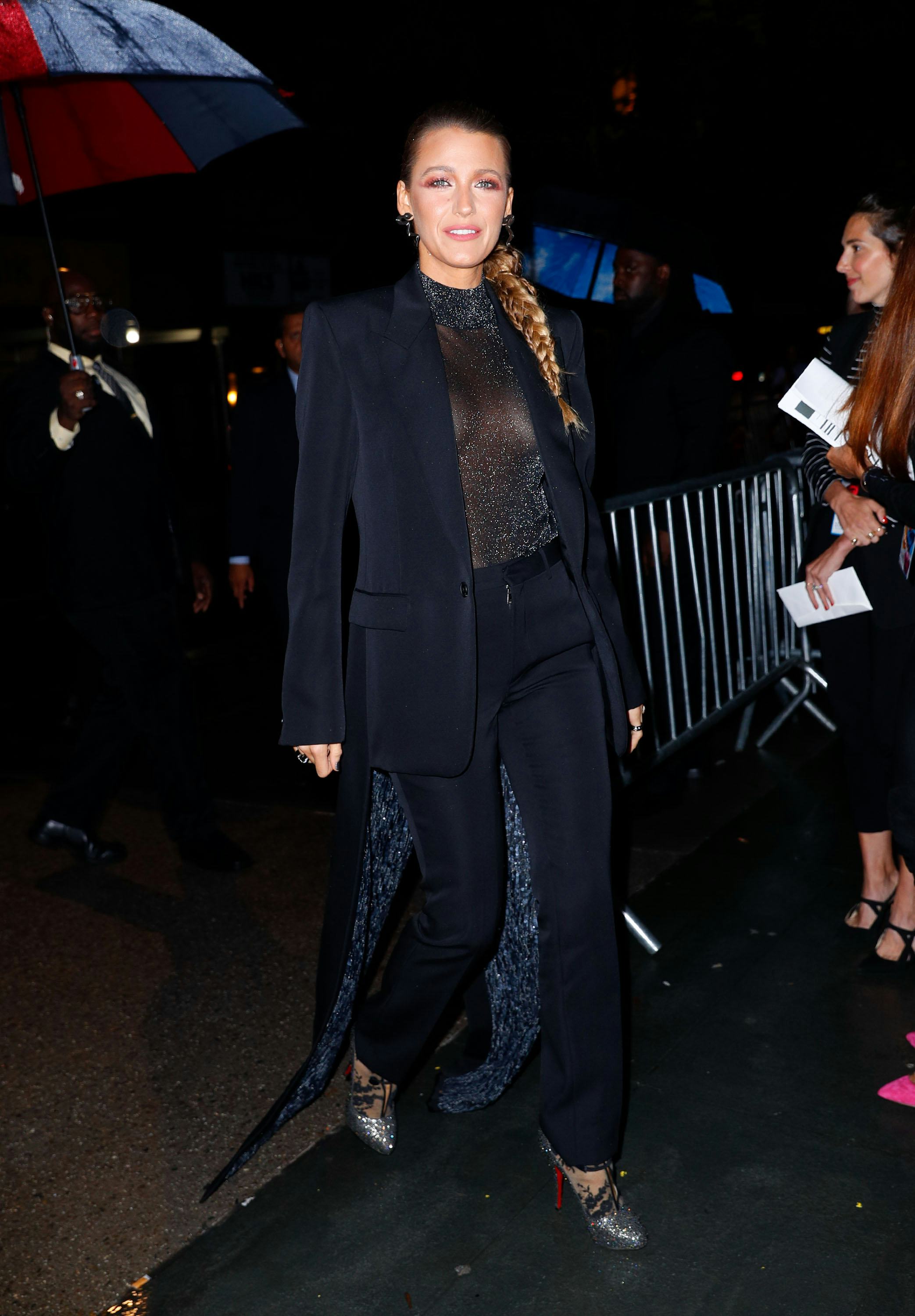 blake lively wearing a black givenchy couture look and glittering pumps in 2018