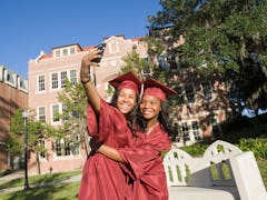 These hashtags for graduation will help you when posting on Instagram and TikTok.