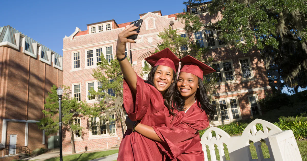 Hashtag Graduated Graduation Hashtags 2022 To Remember The Big Day On Your Instagram & TikTok