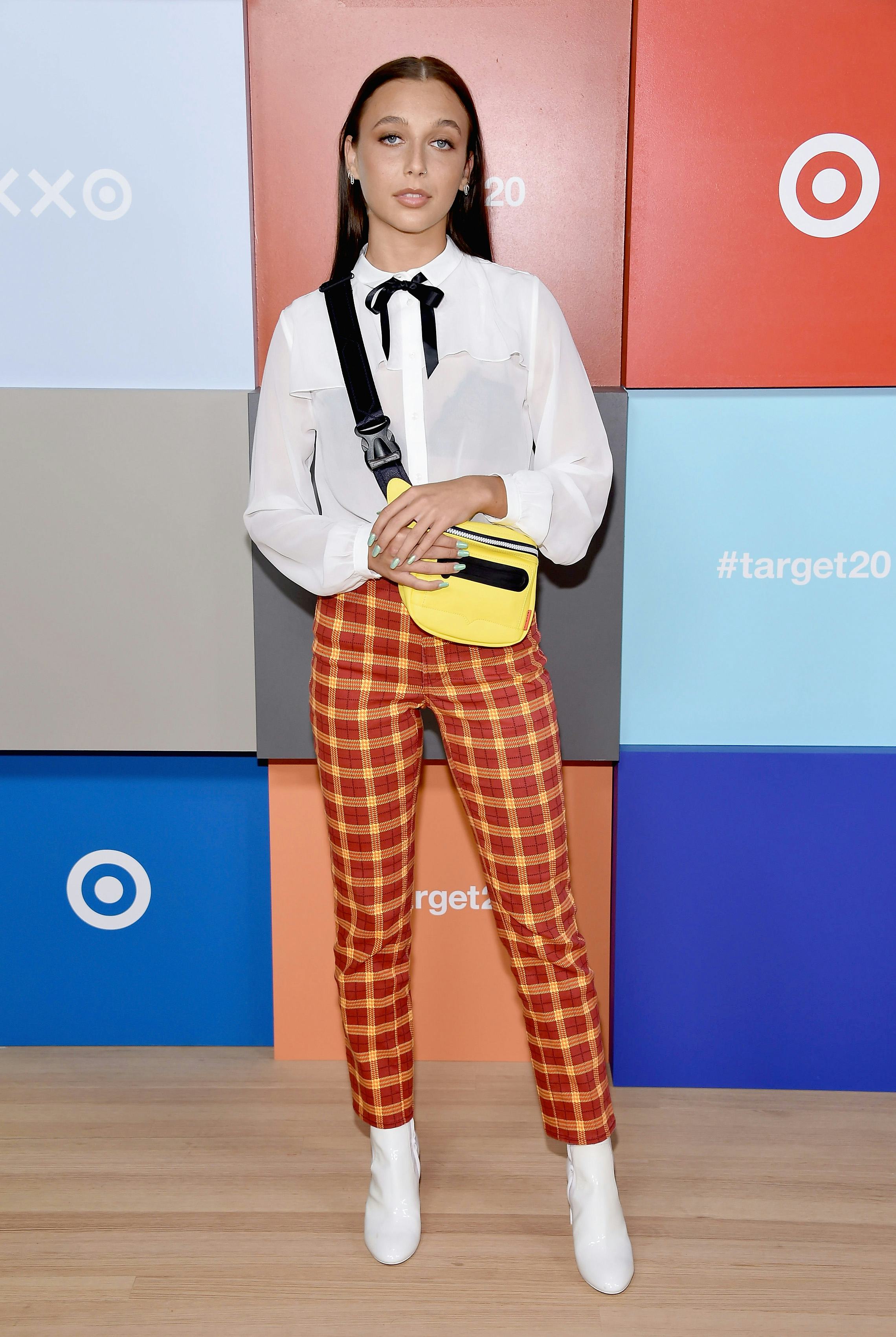 Emma chamberlain 2025 checkered pants