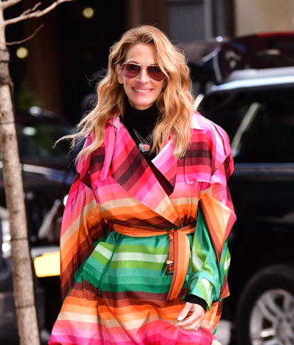 NEW YORK, NY - DECEMBER 03:  Julia Roberts seen on the streets of Manhattan