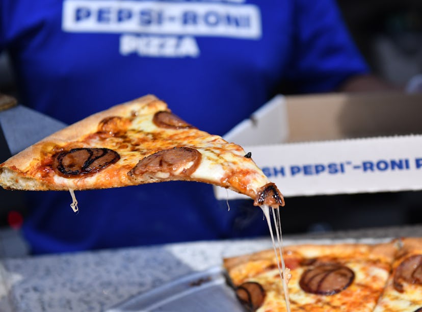 How to get Pepsi-flavored pizza and free Pepsi for the ultimate combo.