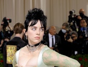 NEW YORK, NEW YORK - MAY 02: Billie Eilish attends The 2022 Met Gala Celebrating "In America: An Ant...