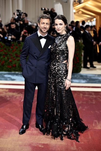 Francesco Carrozzini and Bee Carrozzini attend The 2022 Met Gala Celebrating "In America: An Antholo...