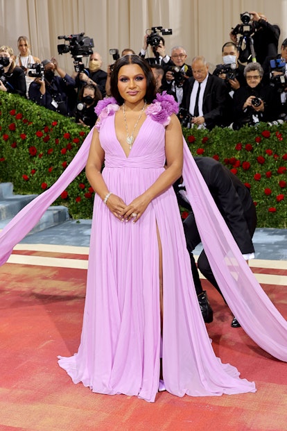 NEW YORK, NEW YORK - MAY 02: Mindy Kaling attends The 2022 Met Gala Celebrating "In America: An Anth...
