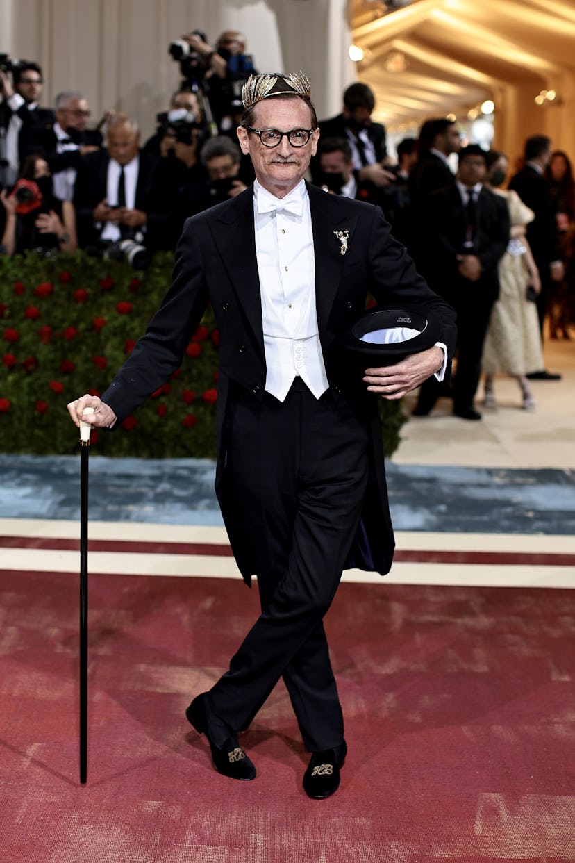 NEW YORK, NEW YORK - MAY 02: Hamish Bowles attends The 2022 Met Gala Celebrating "In America: An Ant...