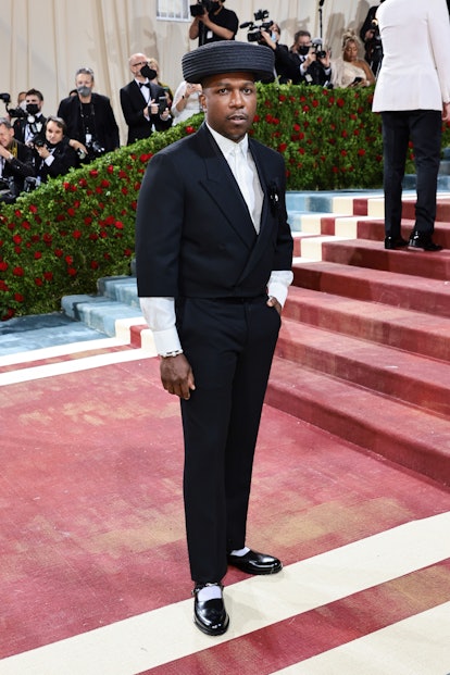 NEW YORK, NEW YORK - MAY 02: Leslie Odom Jr. attends The 2022 Met Gala Celebrating "In America: An A...