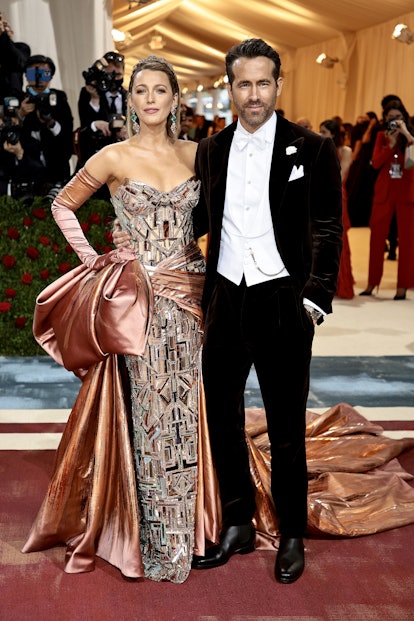NEW YORK, NEW YORK - MAY 02: (L-R) 2022 Met Gala Co-Chairs Blake Lively and Ryan Reynolds attend The...