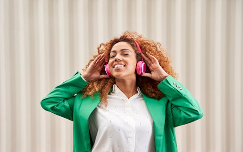 woman Smiles. Here’s your may 23 zodiac sign daily horoscope