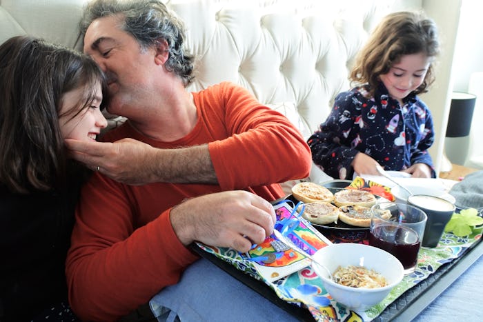 father and daughters on father's day, father's day cards