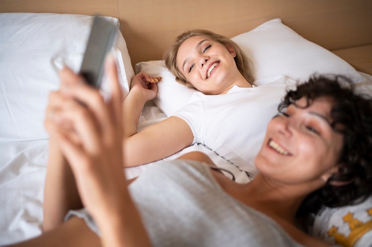 Whores Bend Girls Bend