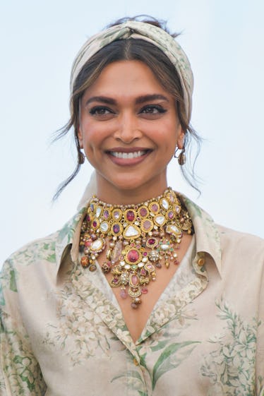 CANNES, FRANCE - MAY 17: Deepika Padukone attends the photocall for the Jury during the 75th annual ...