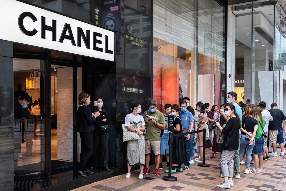 Chanel set to open private stores for premium clients
