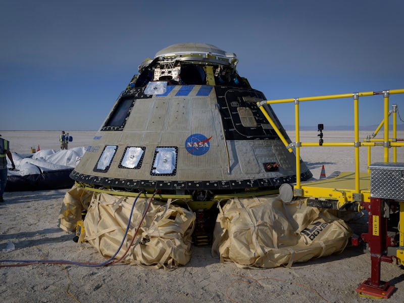 WHITE SANDS MISSILE RANGE, NM - MAY 25: In this handout provided by the National Aeronautics and Sp...