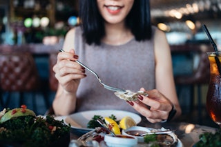 You can generally eat oysters while pregnant, but there are certain precautions you should take.