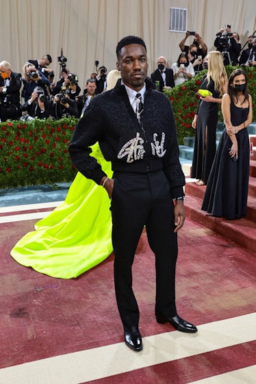 Giveon attends The 2022 Met Gala 