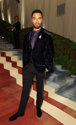 Regé-Jean Page attends the 2022 Met Gala