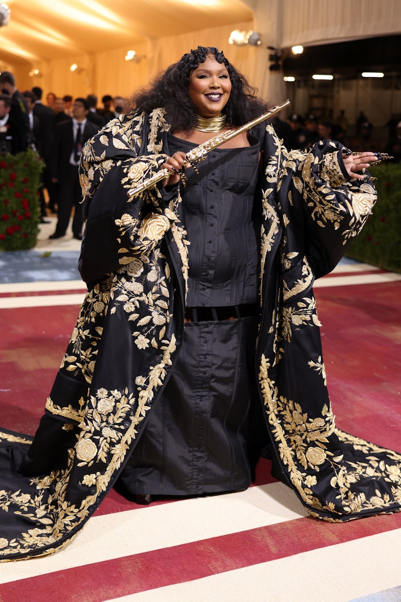 NEW YORK, NEW YORK - MAY 02: Lizzo attends The 2022 Met Gala Celebrating "In America: An Anthology o...