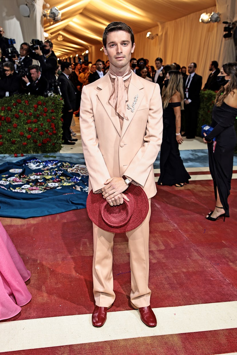 NEW YORK, NEW YORK - MAY 02: Patrick Schwarzenegger attends The 2022 Met Gala Celebrating "In Americ...