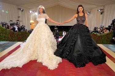 Kylie Jenner and Kendall Jenner arrive at The 2022 Met Gala 