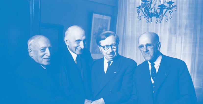 Jean Guéhenno célébrant son entrée à l'Académie française avec André Maurois, François Mauriac, et A...