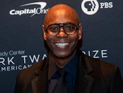 US comedian Dave Chappelle and recipient of the Mark Twain Award for American Humor arrives at the K...