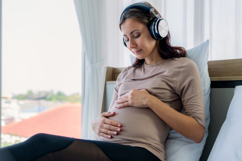 here's how loud noises can affect a pregnant woman and fetus in the womb