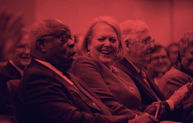 WASHINGTON, DC - OCTOBER 21: (L-R) Associate Supreme Court Justice Clarence Thomas sits with his wif...
