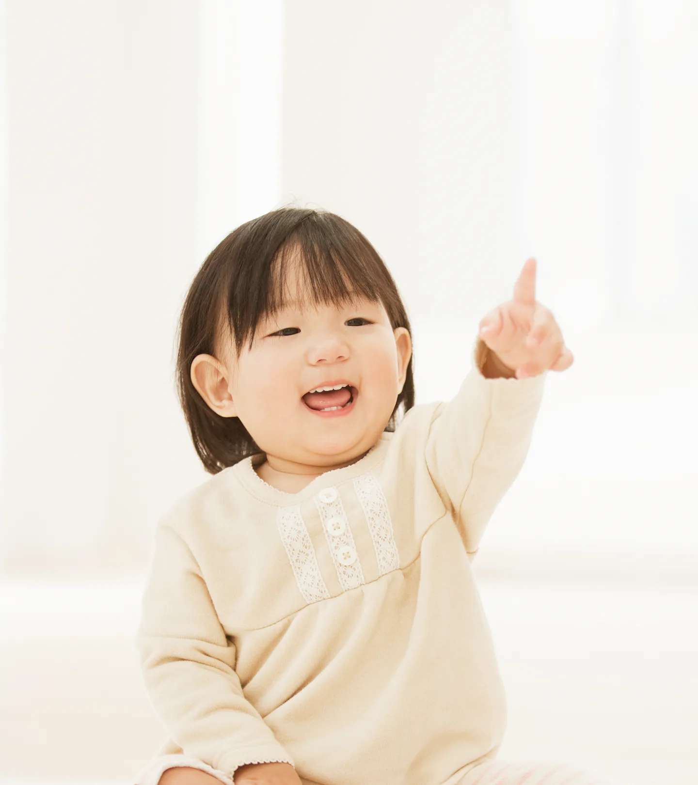 Baby Calling Why Does My Baby Call Everyone 'Mama'? Experts Explain This Milestone