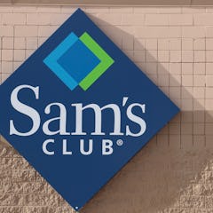 STREAMWOOD, IL - JANUARY 12: A sign hangs outside a Sam's Club store on January 12, 2018 in Streamw...