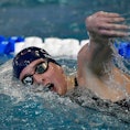 ATLANTA, GEORGIA - MARCH 17: Lia Thomas swims to victory in the 500 Yard Freestyle during the 2022 N...