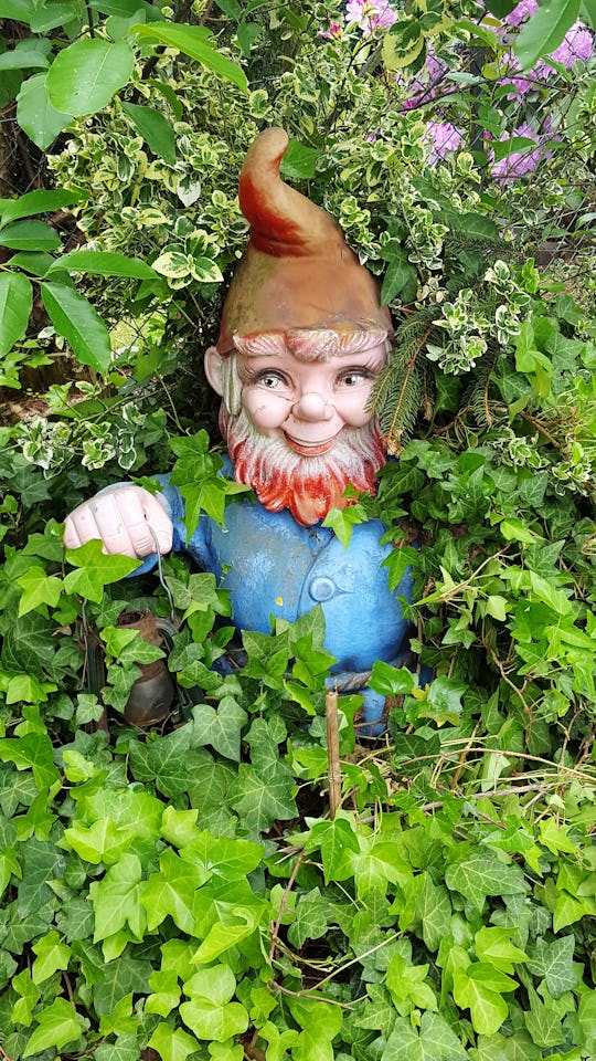 A dad hid his neighbor's garden gnome because his son was scared of it.