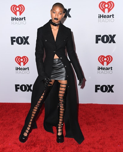 LOS ANGELES, CALIFORNIA - MARCH 22: Willow Smith arrives at the 2022 iHeartRadio Music Awards at Shr...