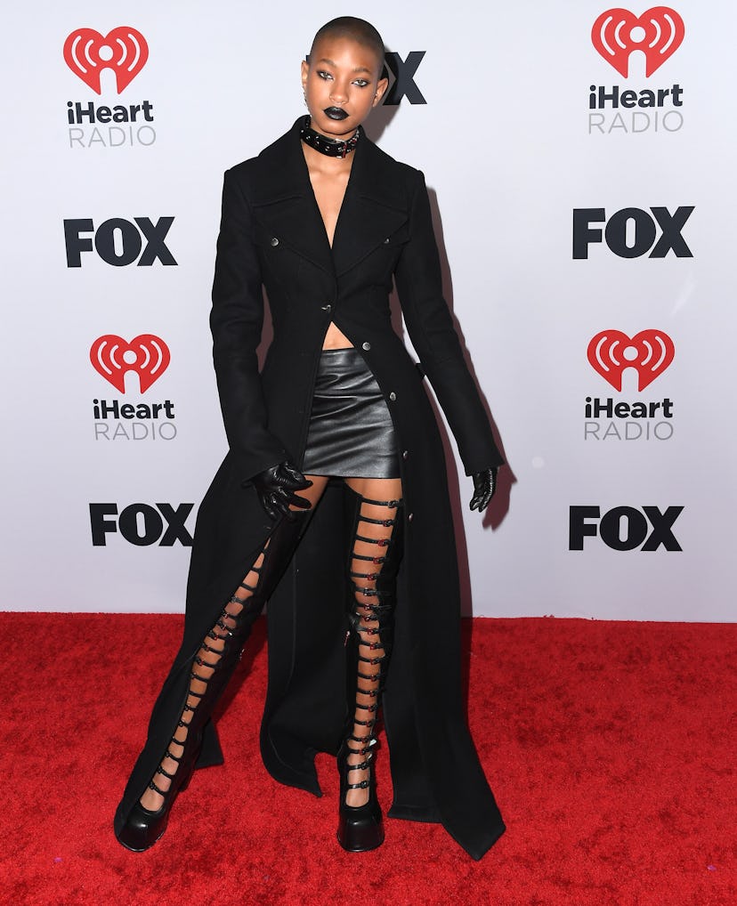 LOS ANGELES, CALIFORNIA - MARCH 22: Willow Smith arrives at the 2022 iHeartRadio Music Awards at Shr...