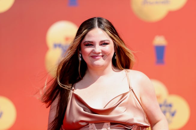 SANTA MONICA, CALIFORNIA - JUNE 05: Megan Stalter attends the 2022 MTV Movie & TV Awards at Barker H...