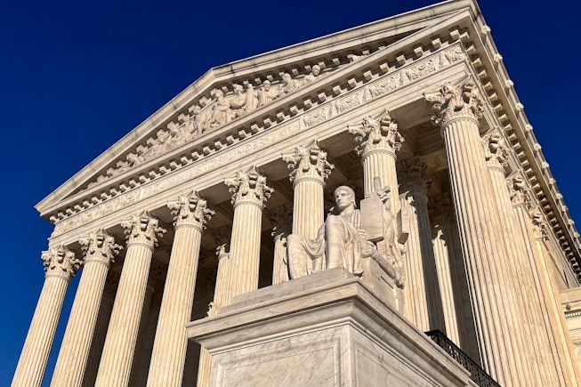 WASHINGTON, DC - JANUARY 26:  The U.S. Supreme Court building on the day it was reported that Associ...