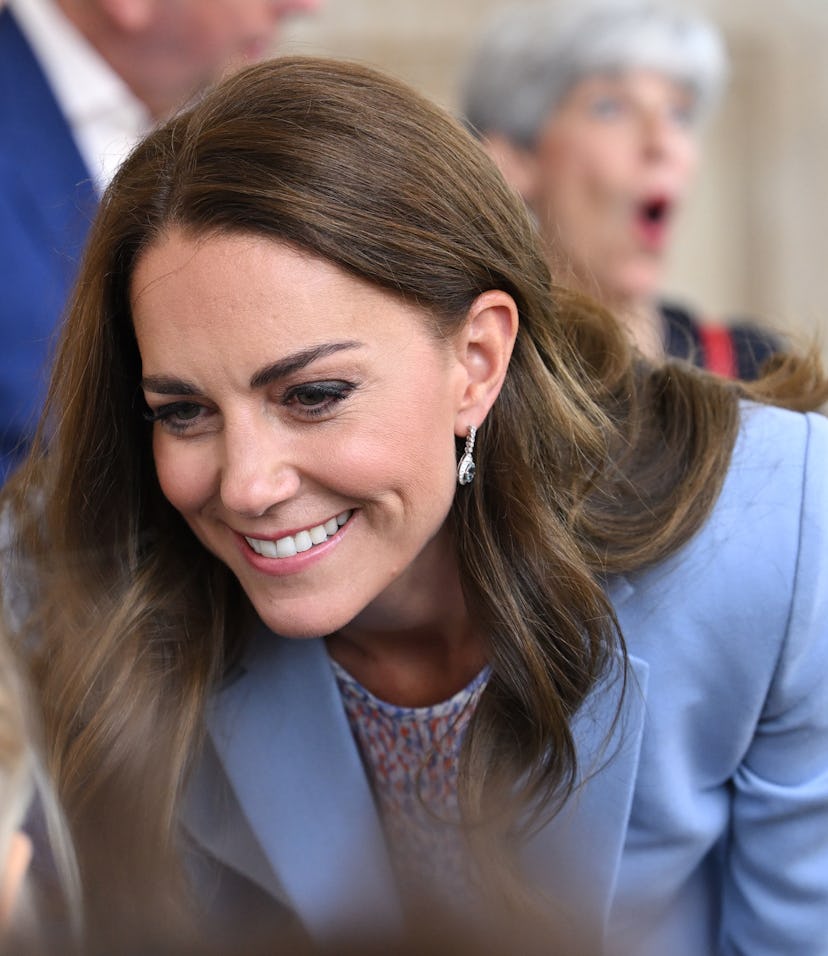 CAMBRIDGE, ENGLAND - JUNE 23: Catherine, Duchess of Cambridge visits Fitzwilliam Museum with Prince ...