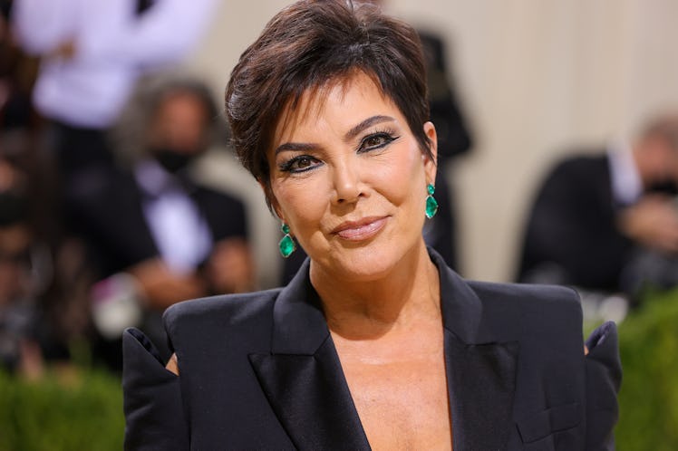 Kris Jenner pranks fans with her own meme by announcing herself as a presidential candidate