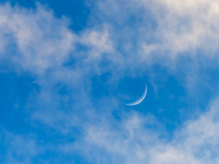 The June 2022 new moon in Cancer, which will affect 4 zodiac signs most.
