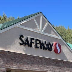 safeway store, is safeway open on the fourth of july