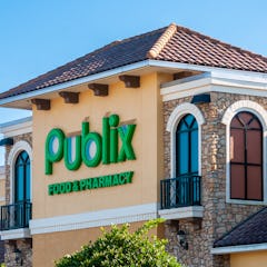 publix store, is publix open on the fourth of july