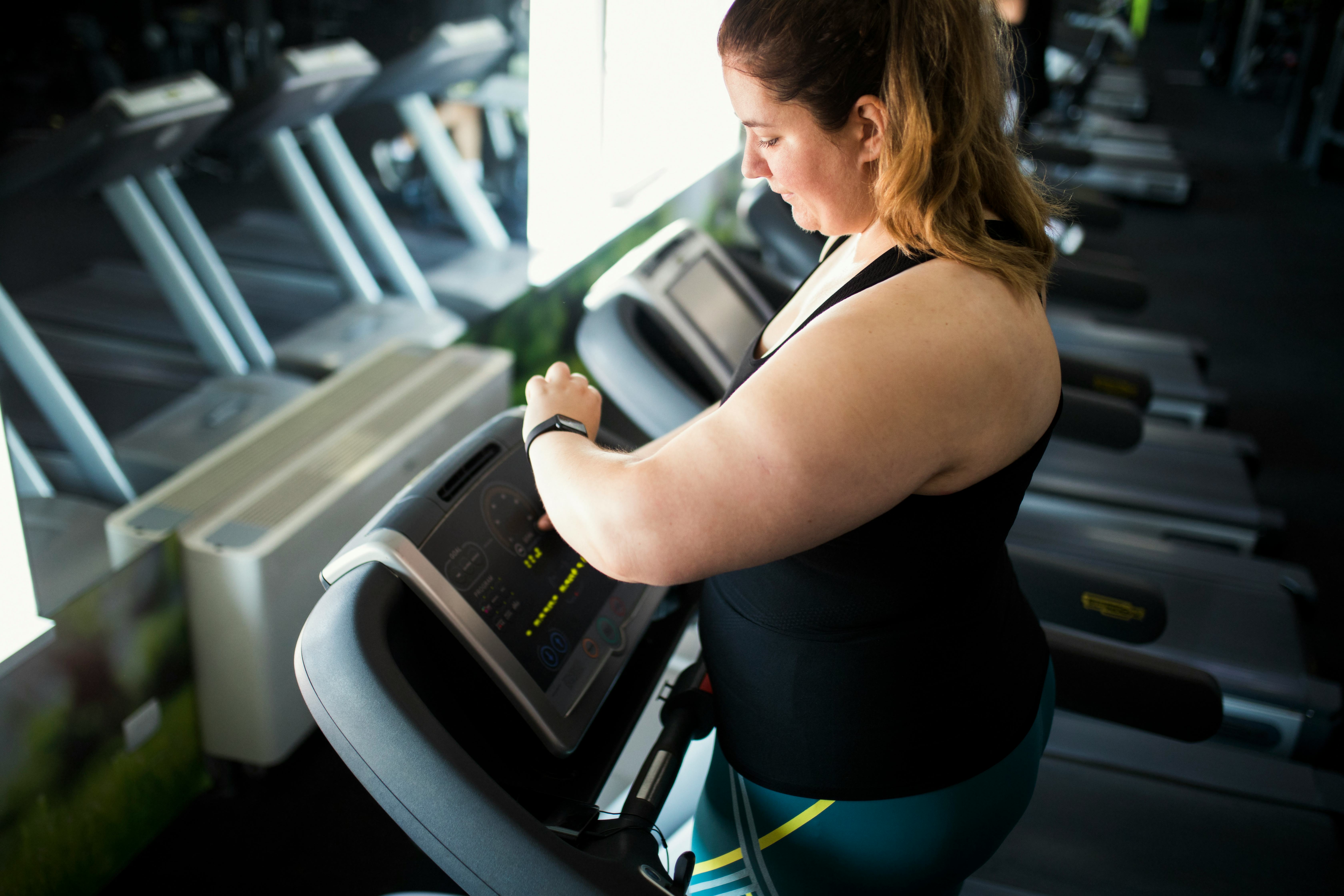 10 Walking HIIT Workouts That Bring The Sweat