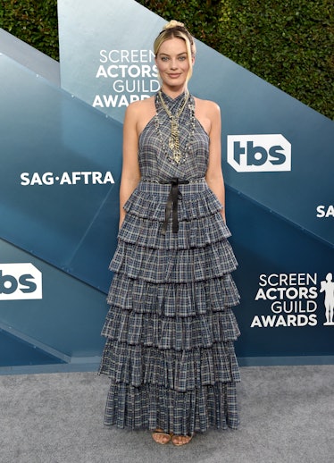 Margot Robbie attends the 26th Annual Screen Actors Guild Awards 