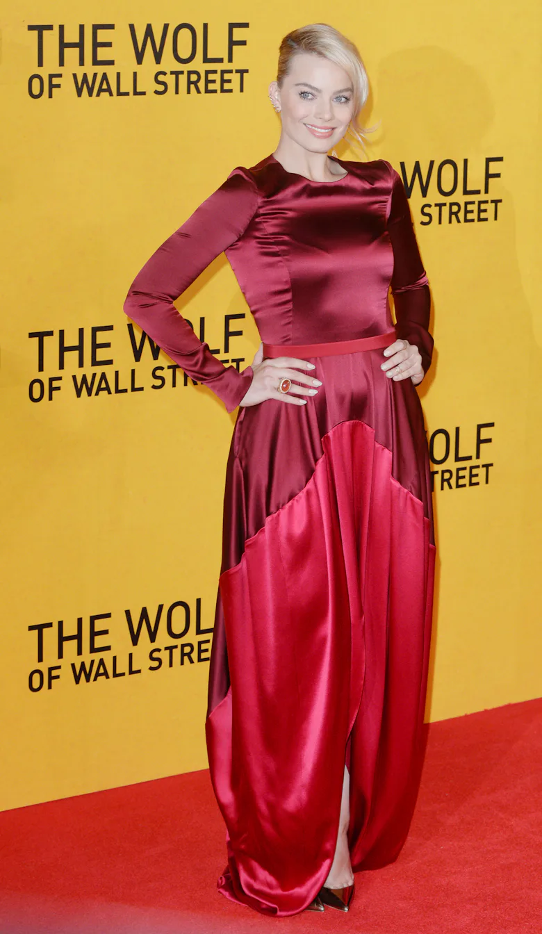 Margot Robbie attends the premiere of "The Wolf Of Wall Street"