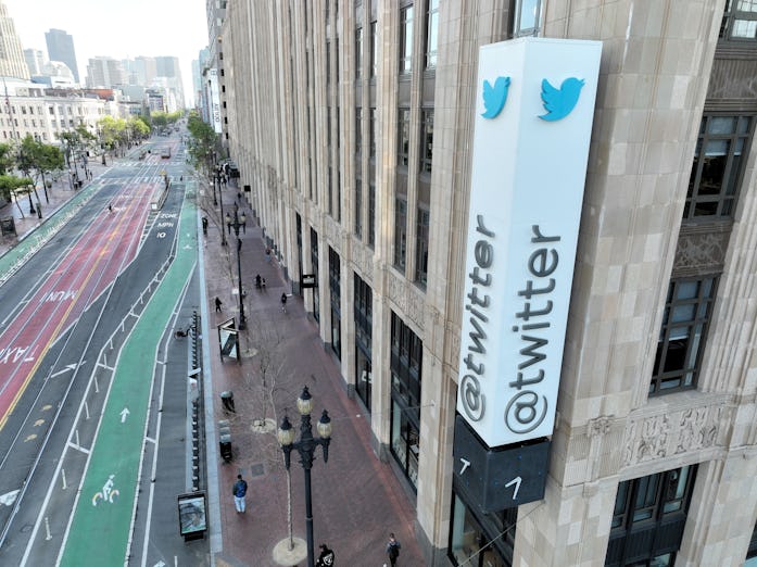 SAN FRANCISCO, CALIFORNIA - APRIL 27: In an aerial view, a sign is seen posted on the exterior of Tw...