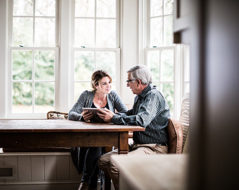 woman and father, what to write in a father's day card