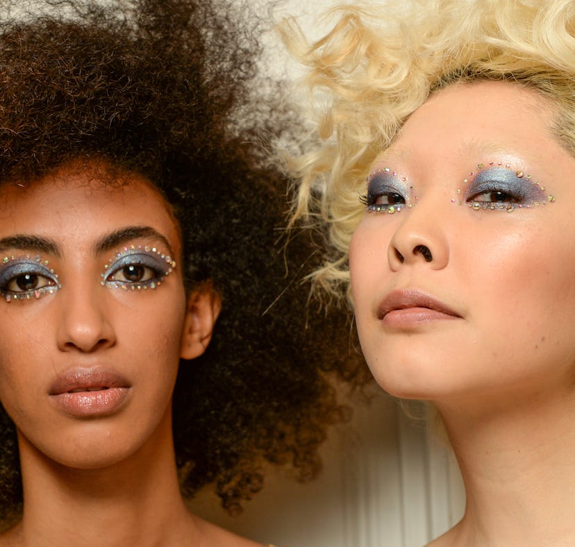 women wearing face gems that stay put thanks to face gem hacks according to experts